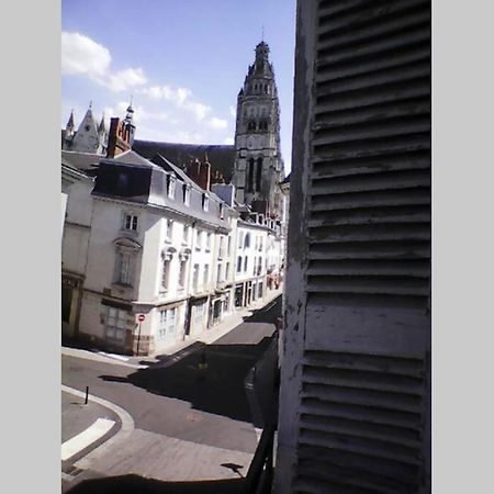 Meuble Tourisme Classe 1 Etoile - Coeur De Ville Quartier Cathedrale Tours Exteriér fotografie
