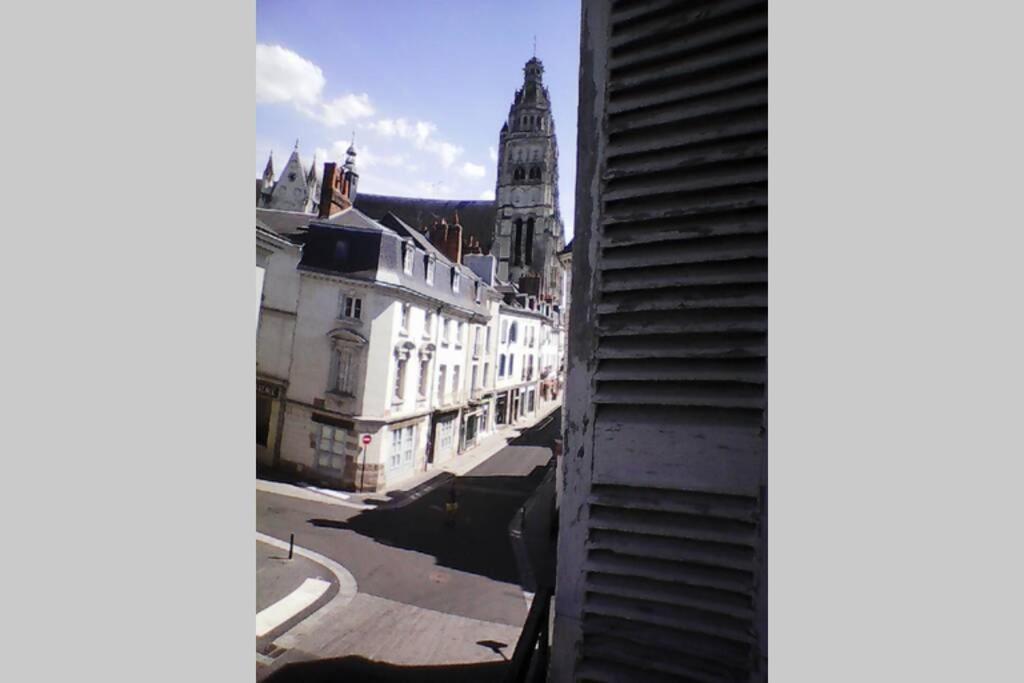 Meuble Tourisme Classe 1 Etoile - Coeur De Ville Quartier Cathedrale Tours Exteriér fotografie